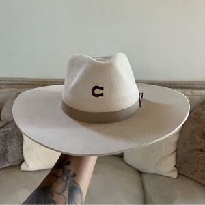 Charlie 1 Horse Felt Hat